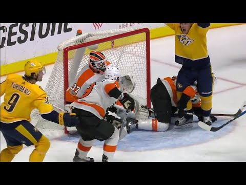 Predators Score Twice In Final Moments To Take Late Lead Against Flyers