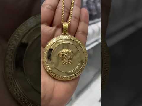 Versace Pendant Available In 17 G With 18k Gold