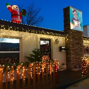 3 Tips For Hanging Christmas Lights On Your Roof Without Damaging It