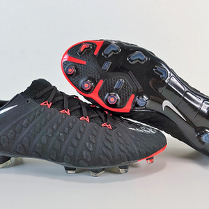 nike hypervenom phantom 3 strike night
