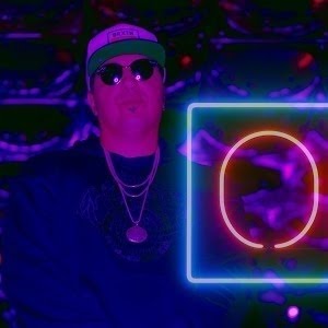 Asu Claudia Ochii Tai Ma Termina Original 2015 Youtube