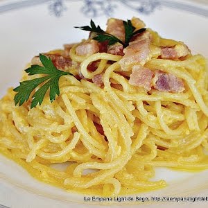 🥇 Espaguetis carbonara con nata y sin nata: La receta más sencilla