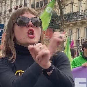 Réforme des retraites rencontre avec Mathilde Caillard la techno-gréviste  qui danse pour manifester - YouTube