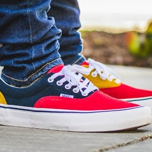 vans era pro on feet