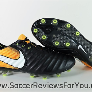 fuerte Enorme telegrama Legends For Any Playing Surface?! - Nike Tiempo Legend 7 AG-Pro - Review +  On Feet - YouTube