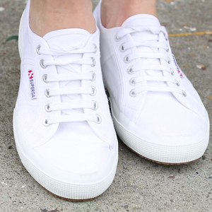 how do you say superga