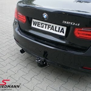 BMW F30 320I with trailer tow hitch 