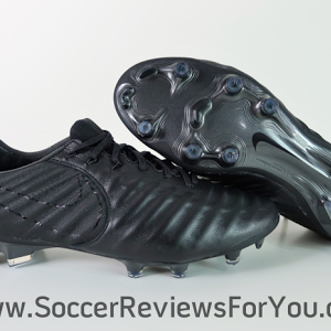 blackout tiempo football boots