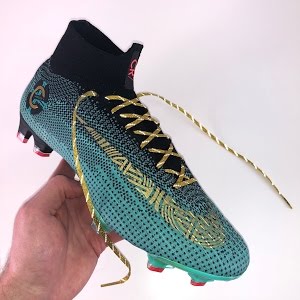 cr7 laceless boots