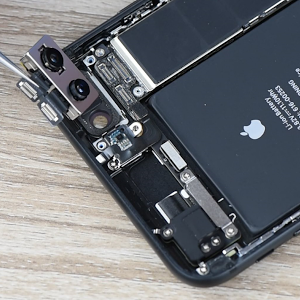 Iphone 7 Plus Vs Iphone 6s Plus Teardown And Spare Parts Comparison Youtube