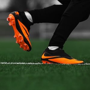 nike phantom vsn hypervenom