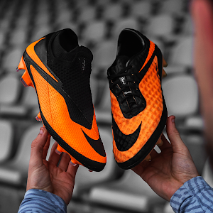nike phantom vsn hypervenom