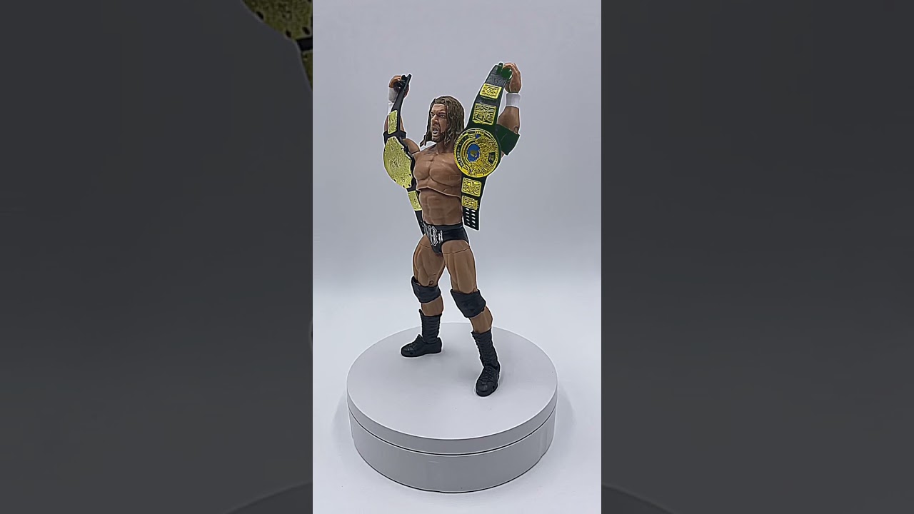 Triple H WWE Ultimate Edition Figure 