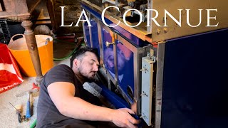 Restoring our La Cornue stove / Renovating our Italian home