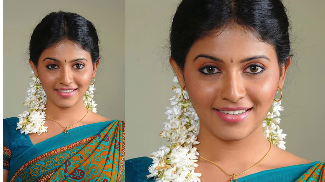 Tamil Actress Anjali Beautiful Photos In Green Floral Saree