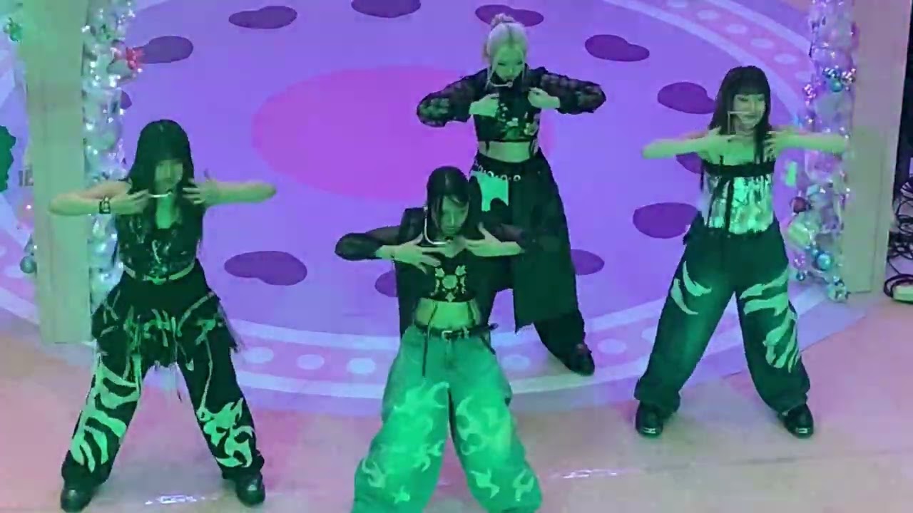 House Party - Vvup Fancam || Lippo Mall Puri Fansign