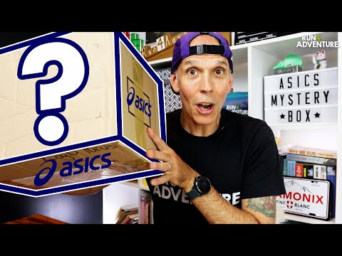 Unboxing MYSTERY running goodies for UTMB 2023 | Run4Adventure