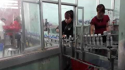 máy chiết rót chai nước suối tự động giá rẻ, máy chiết rót chai nước suối