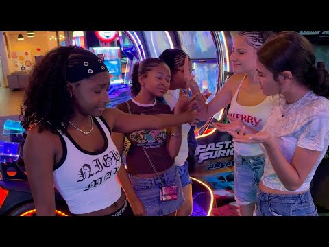 Steevie wants to throw hands with some girls who be in her comments and Brooke stops her!