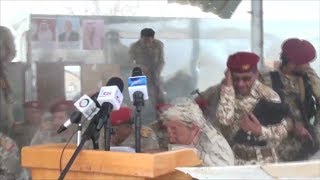 لحظة استهداف الحوثيين الاستعراض العسكري في قاعدة العند اليمنية بطائرة مسيرة