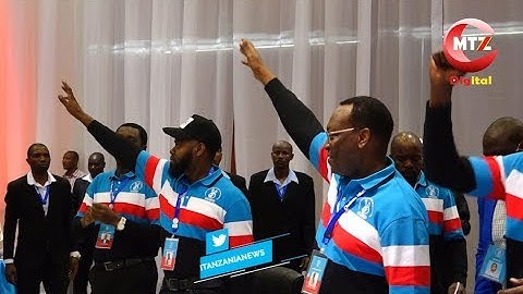 TAZAMA MBWEMBWE ZA MBOWE AKIINGIA MLIMANI CITY KWENYE UCHAGUZI MKUU CHADEMA