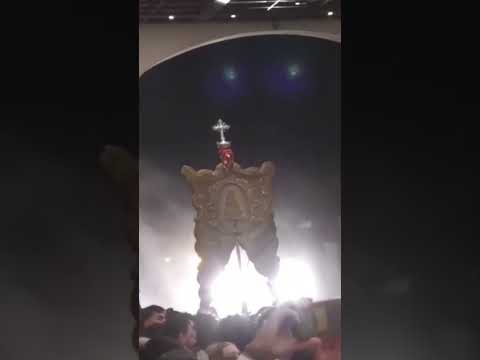 Así fue el tradicional 'Salto a la reja' que dio omienzo a la procesión de la Virgen del Rocío