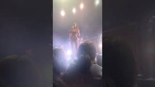 Sabrina Claudio Don’t Make me wait live