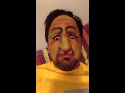 ואניה מספר על המוכר בפיצוציה 