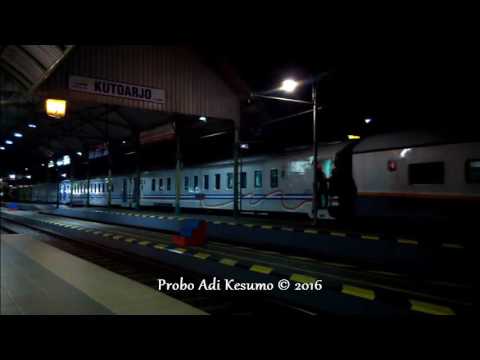 KA Turangga Datang Dan Berangkat Stasiun Kutoarjo