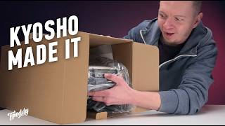 Brand New Kyosho Release! Toyota Land Cruiser 60 on the New KC10 Chassis