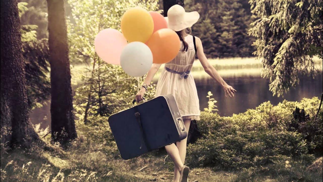 Ау ты где картинки. Открытка вы где. Смотрю на вас и думаю где я. Где же та девочка. Скучаю по сашке.