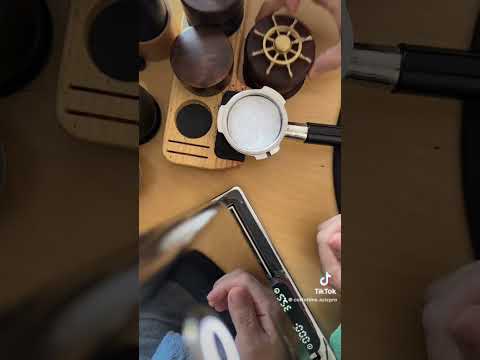 استخلاص اسبريسو حبوب قهوة كولومبية   