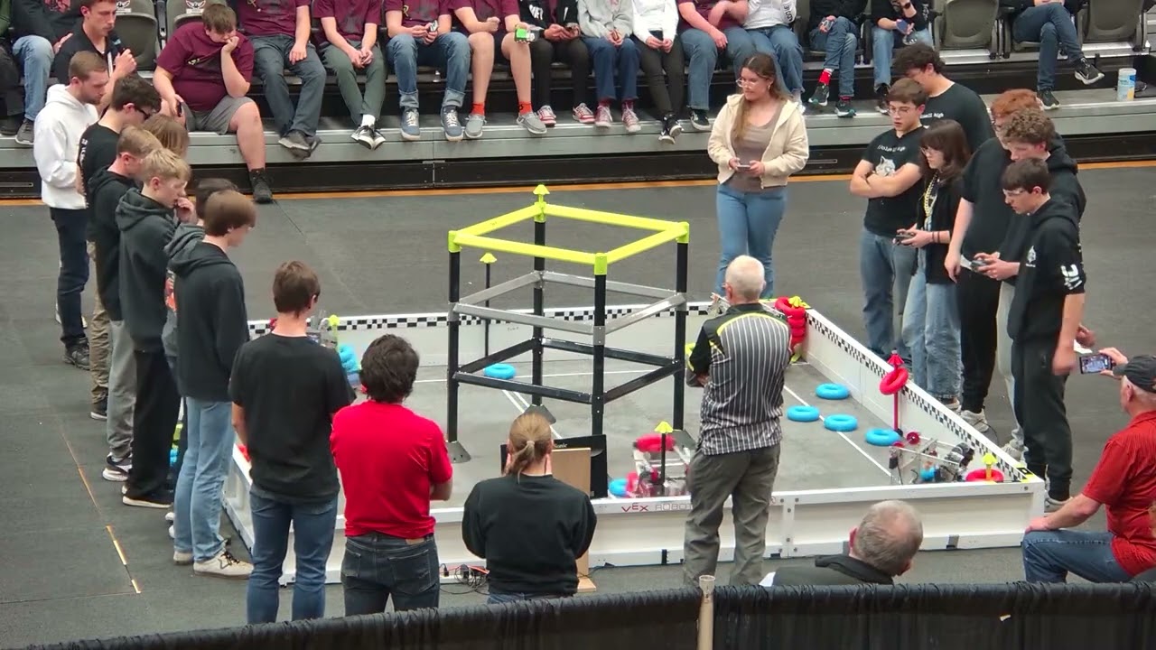 Idaho Regionals : Division 1 - Final #1-2 - 11777C & 5689B vs 11777X & 11777Y - Auton + Driver