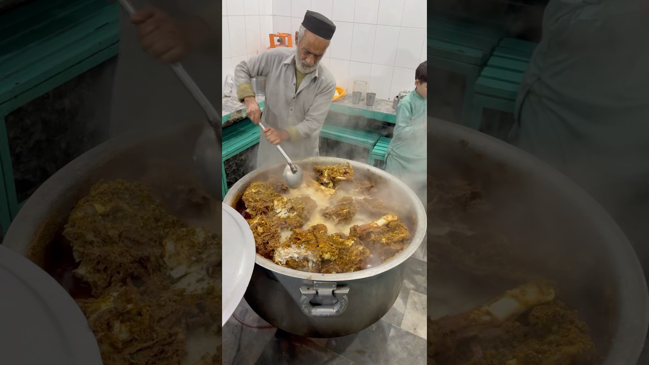 Siri Paye Cooking Process | Cow Head & Legs Fry | Street Food Peshawar