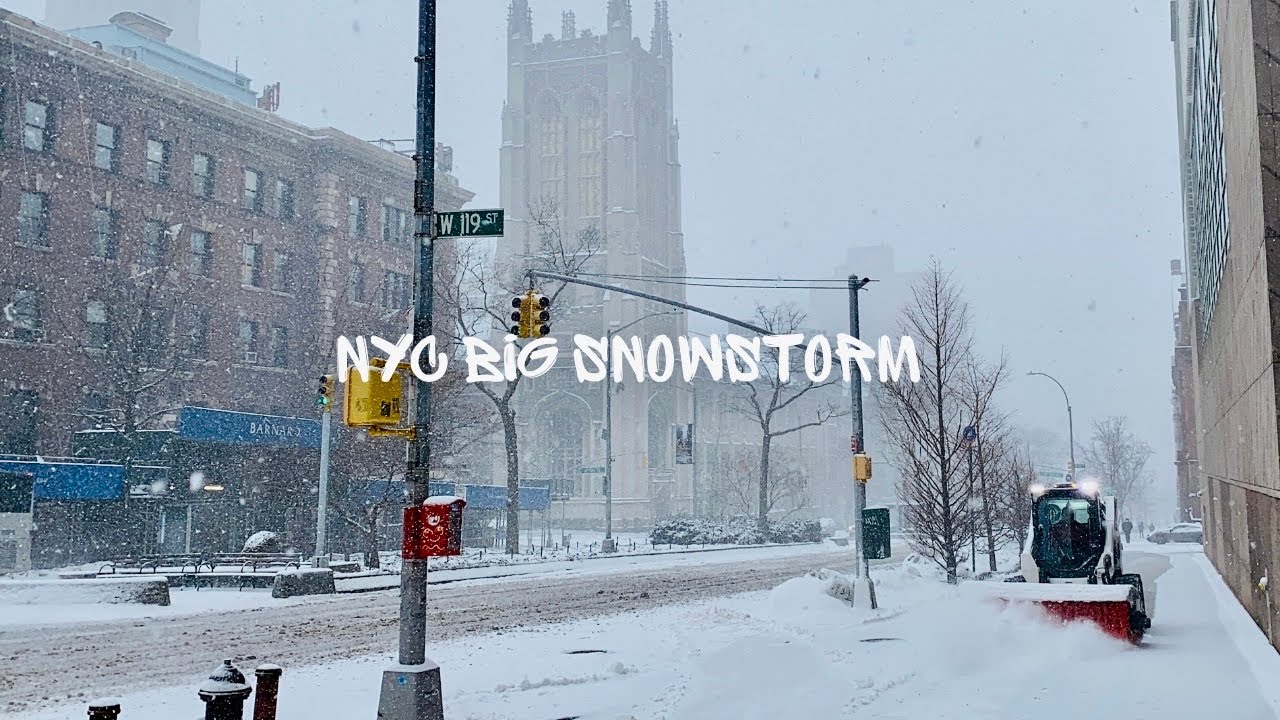 [4K]🇺🇸NYC Winter Walk❄️☃️Another Big Snowstorm Hits NYC, Upper Manhattan | Feb 18, 2021
