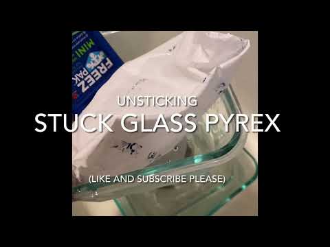 Unsticking stuck glass Pyrex containers 🫙with science & a cat 🐈‍⬛ 🧪 | Life Hack/how to/save money