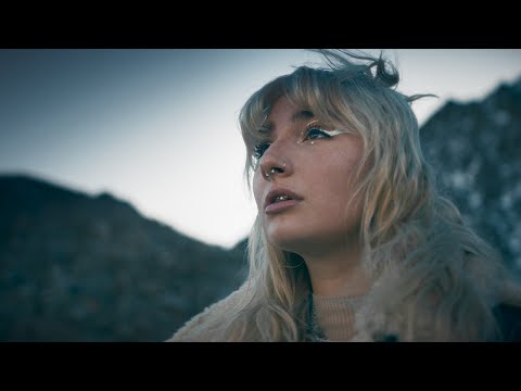 PIA MARIA - White Noise (Official Video)