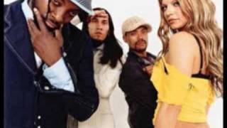 Black Eyed Peas-Mas Que Nada Resimi