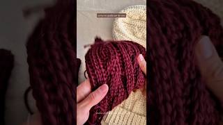 Todos en esta familia quieren su gorro tejido al crochet ahora 🤷🏻‍♀️