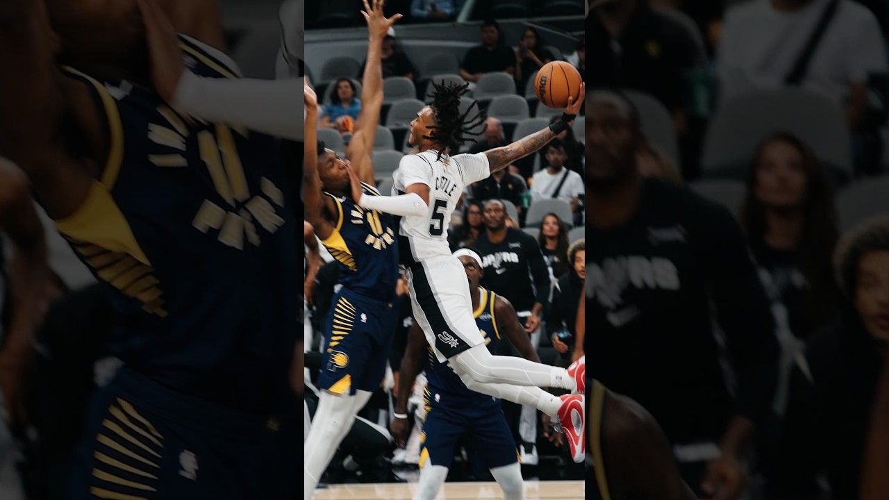 AIR STEPH 😤 #spurs #nba #stephoncastle #nbadunkweek #dunk