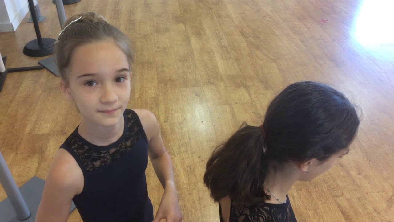 Tuto Chignon -  Danse Classique - La Cinquième Arabesque