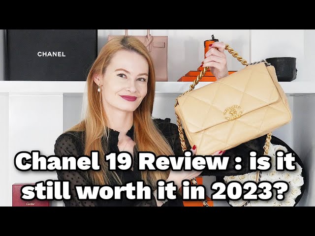 Chanel 19 Handbag