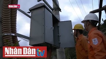 Nỗ lực khôi phục cấp điện cho người dân sau bão