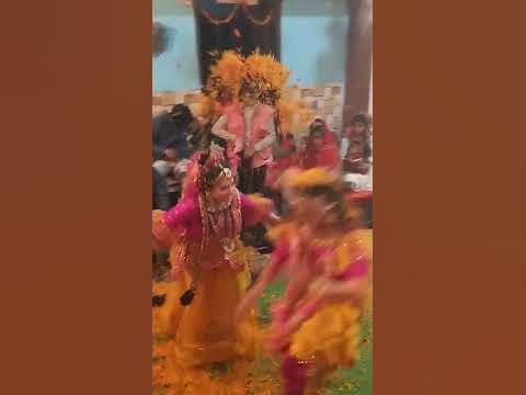 shyama holi khelan