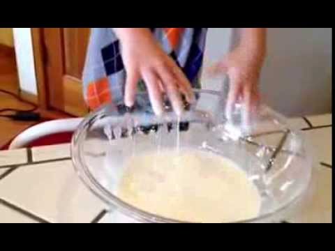 วีดีโอ: วิธีทำของเหลวนิวตัน