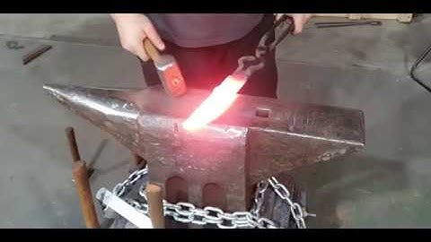 Forging an outdoors kitchen knife from leaf spring. Part 1.