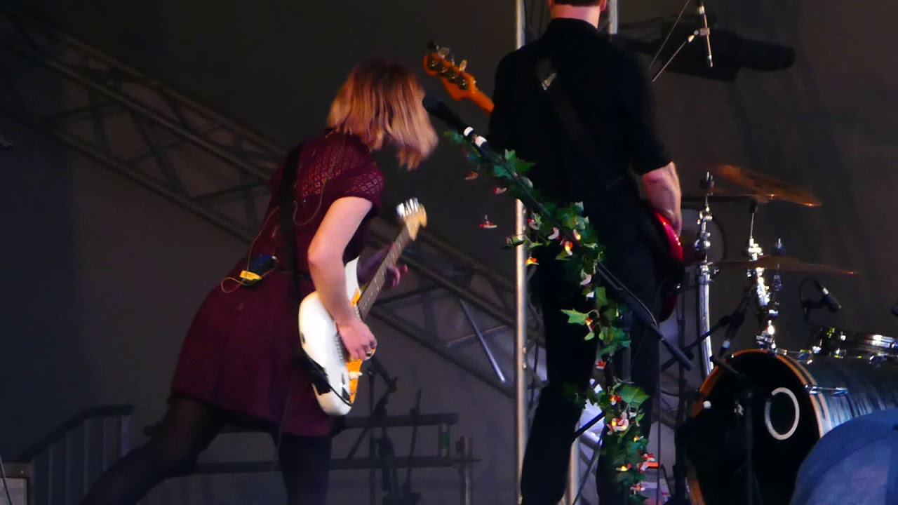 Joy Formidable Cradle (Standon Calling 2019) YouTube
