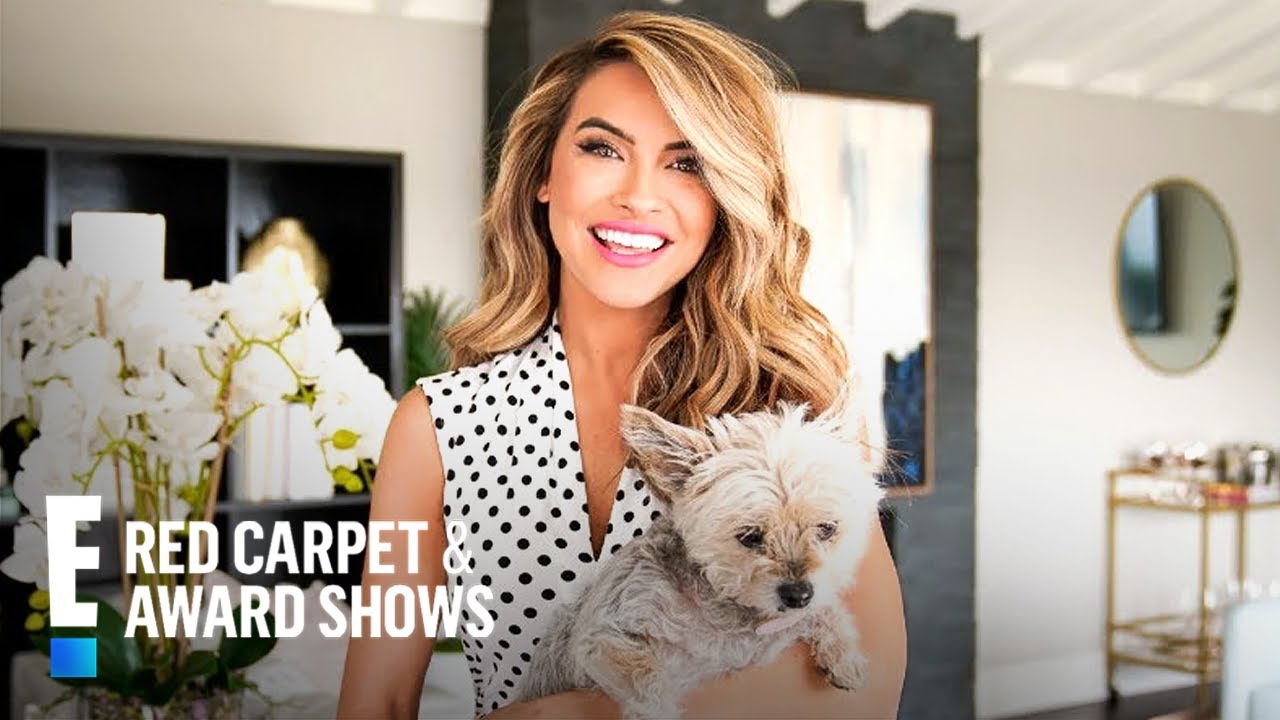 Go Inside Chrishell Stause's Chic & Modern Home | E! Red Carpet & Award Shows