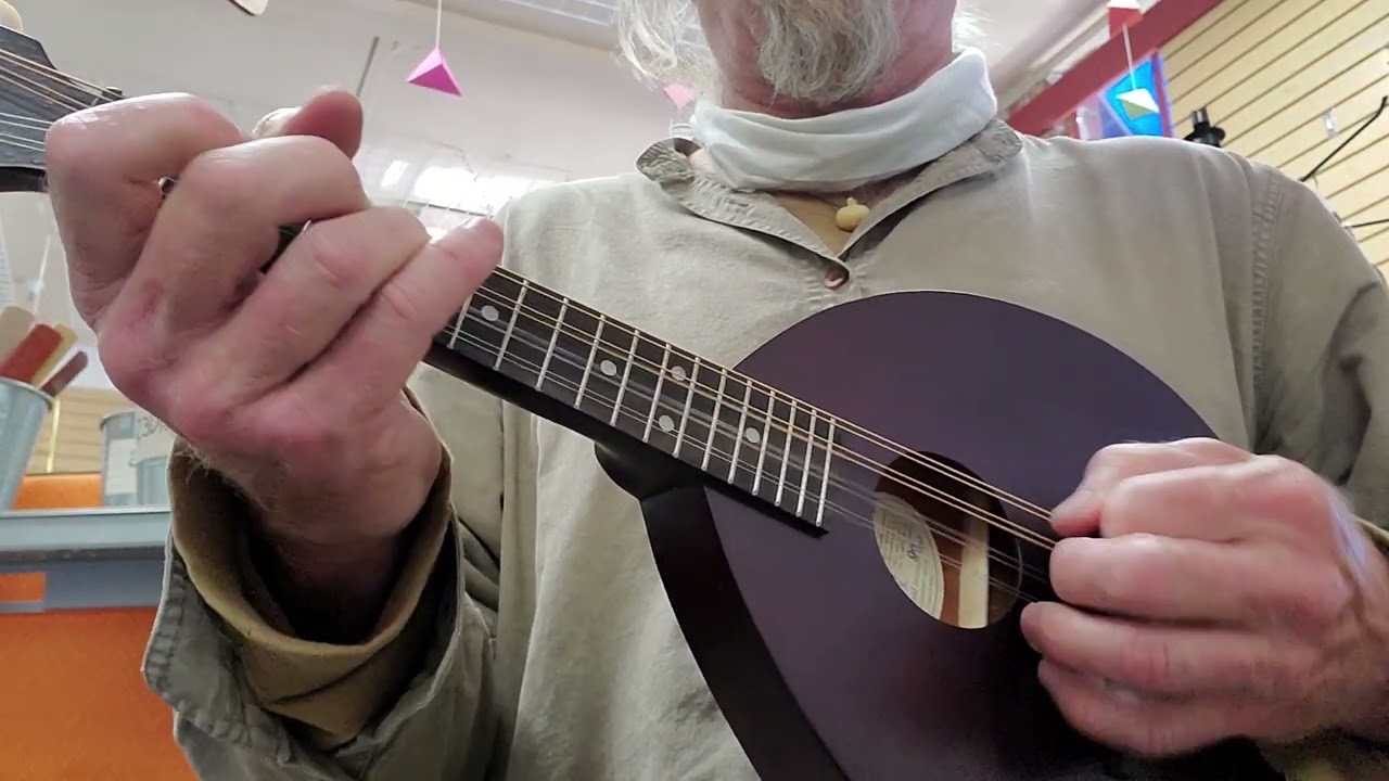 Kentucky KM-120 Army-Navy Special Mandolin – Lark in the Morning