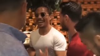 Messi Nin Nusret In Yanına Fotoğraf Çektirmeye Gittiği Görüntüleri Ortaya Çıktı